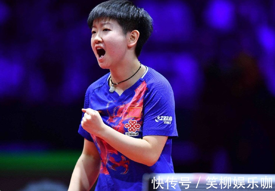 自多个方面 自多个方面